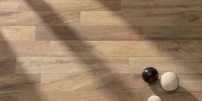 Chalet Rovere - Dlažba imitující dřevo Chalet Rovere v interiéru., Formát: 20 × 80 cm, Dostupnost: Běžně od 10 dnů