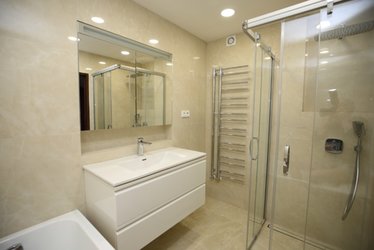 Luxusní koupelna v dekoru mramoru JEWELS