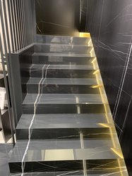 Showroom Mirage - schodiště JEWELS