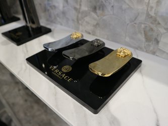 Luxusní koupelnové baterie Versace - inspirace z veletrhu Cersaie 2023
