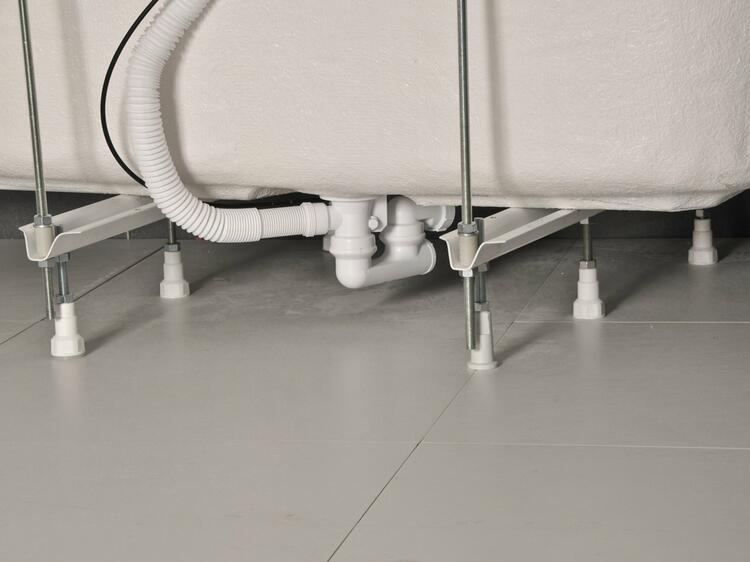 Univerzální nožičky pro vany s šířkou 70 cm - Ravak Chrome/Chrome Slim/Classic/Vanda II