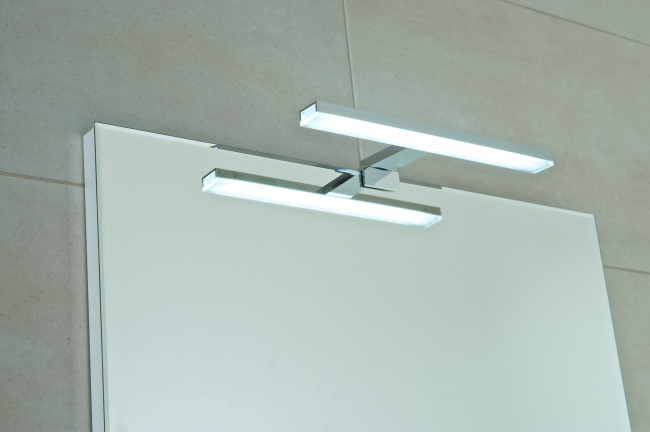 Clear - Světlo GEMMA 490, LED, IP44, 1×6W, 840 lm, 494x112x14 mm, k montáži na sklo, desku i zrccadlovou skříňku