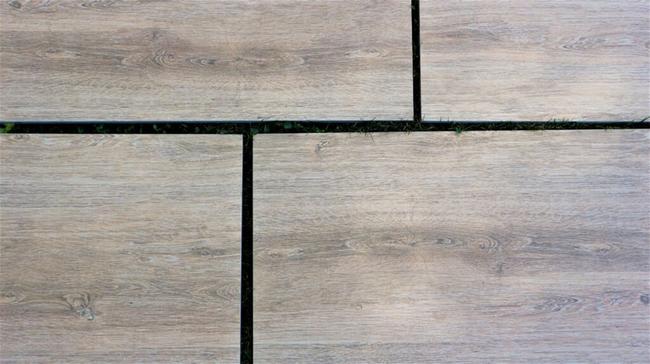 2cm dlažba na terasu imitace dřeva Koru Oak 45x90x2 cm 1. jakost