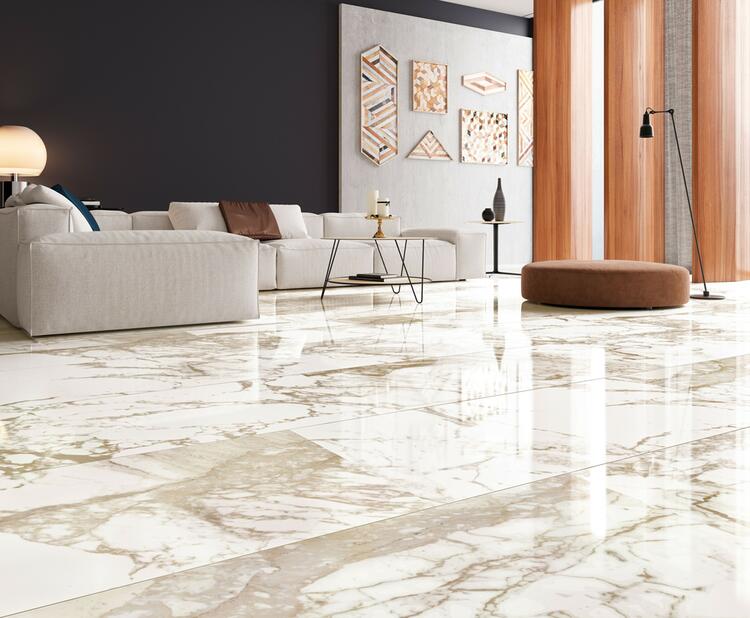 Velkoformátová dlažba imitace mramoru Calacatta Oro 60x120 cm lesklý povrch 1. jakost