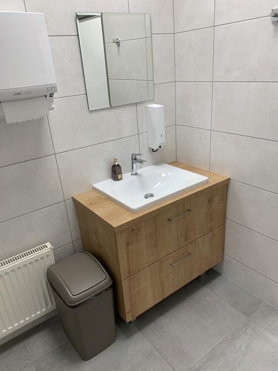 Obklad do koupelny nebo kuchyně v imitaci betonu Inca White 30x60 cm nerektifikovaný 1. jakost