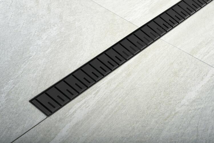 Podlahový žlab s nerezovým roštem 71cm, DN50, černý mat – Polysan Klaver 73721B