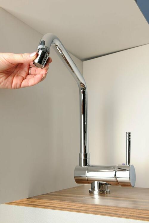 Perlátor s kloubem, vnitřní závit M22x1, chrom