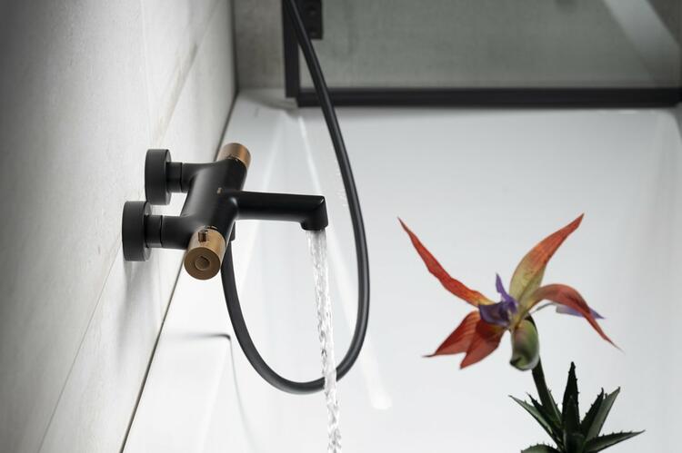 SOLARIS nástěnná vanová termostatická baterie, černá/měď mat