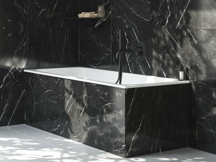 ES 027.20BLM Výtokové ramínko pro vanu, černá matná