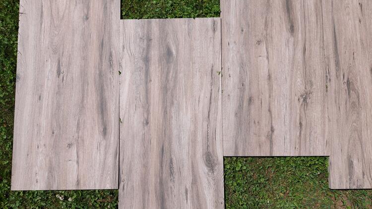 2cm dlažba na terasu imitace dřeva Natura Wood Oak 45x90x2 cm 1. jakost