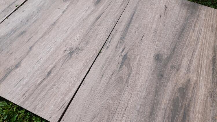 2cm dlažba na terasu imitace dřeva Natura Wood Oak 45x90x2 cm 1. jakost