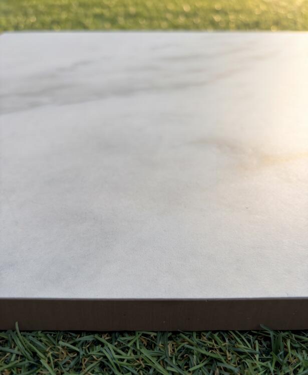 2cm dlažba na terasu imitace mramoru Ludano Bone 60x60x2 cm 1. jakost