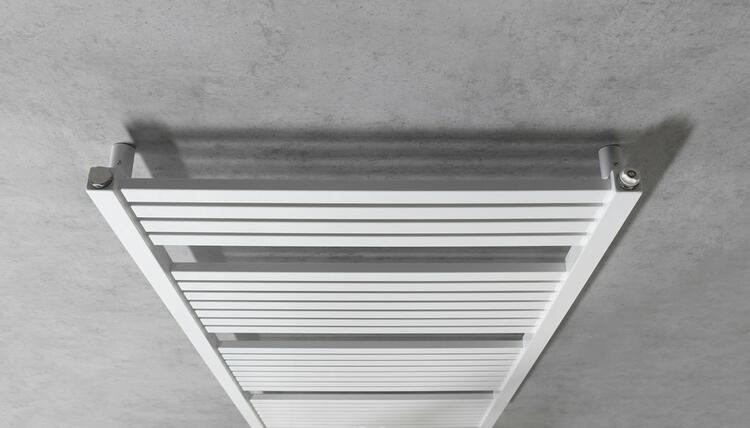 TONDI otopné těleso rovné 600x1330 mm, středové připojení, bílá