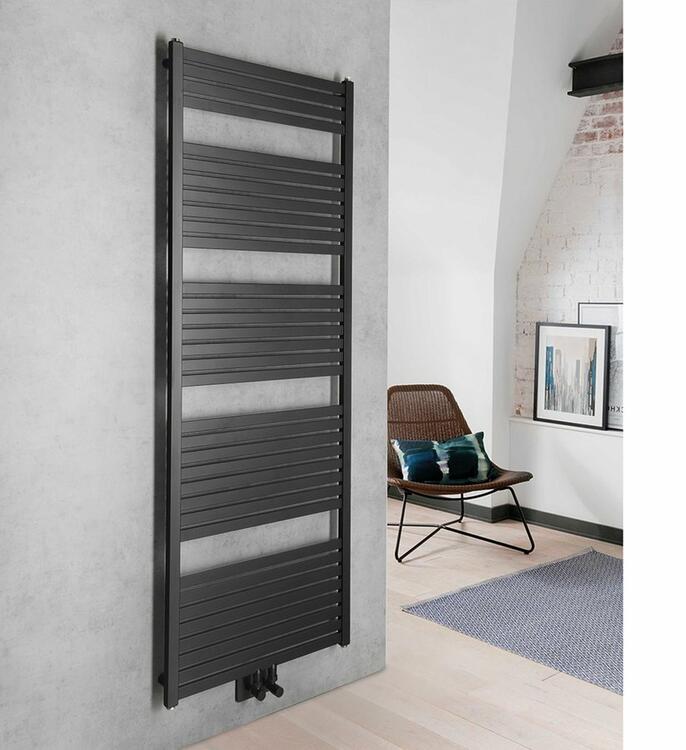 TONDI otopné těleso rovné 600x1690 mm, středové připojení, černá mat