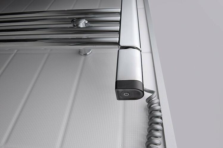 ONE D topná tyč s termostatem, 200 W, pravá, chrom