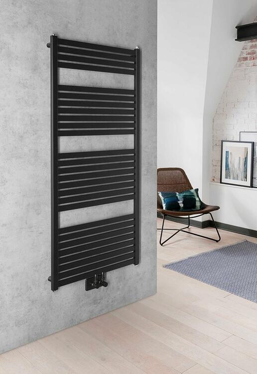 TONDI otopné těleso rovné 600x1330 mm, středové připojení, černá mat