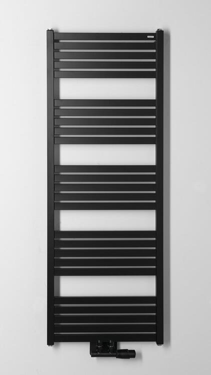 GRUNT otopné těleso rovné 500x1330 mm, středové připojení, černá mat