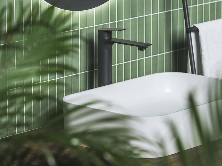 PN 015.20BLM Umyvadlová stojánková baterie 300 mm bez výpusti, černá matná