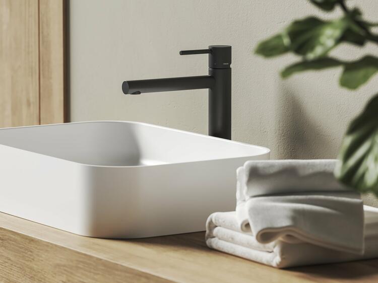 NX 015.20BLM Umyvadlová stojánková baterie 280 mm, bez výpusti, černá matná