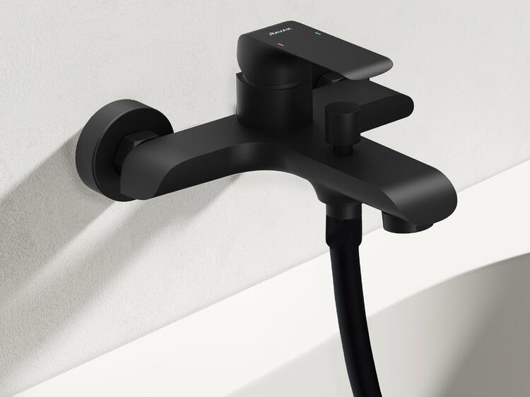 FL 022.20BLM.+S Vanová nástěnná baterie se sprchovým setem, černá matná