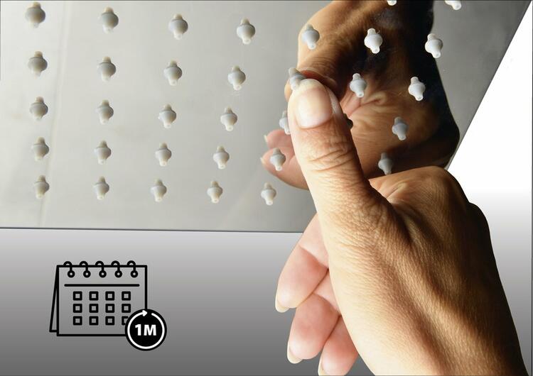 Sprchová souprava hranatá, posuvný držák 680mm, chrom