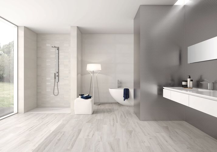 Elegantní světlá koupelna s s obkladem Intuition | Obklady do koupelny mají jemné pastelové barvy, které se budou skvěle doplňovat