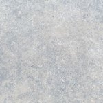 Venkovní světle šedá dlažba Silver travertine v imitaci travertinu - Venkovní dlažba Silver Travertine