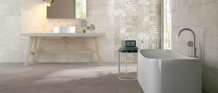 Obklad a dlažba imitace betonu Extreme barva almond s dekorem v koupelně