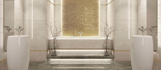 Koupelna s dlaždicemi Crotone v hnědé barvě a designu mramoru